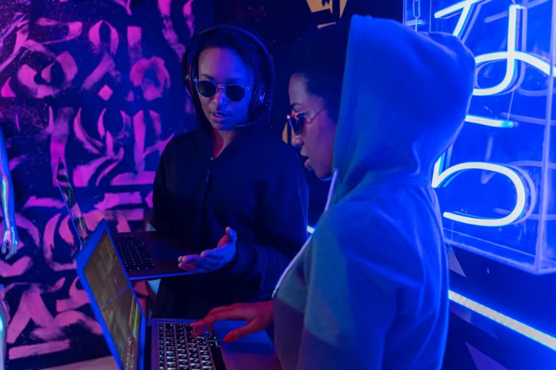 3,000 Strangers Who Actually Get It: The Surprisingly Deep Bonds of Hyperspecific Fandoms